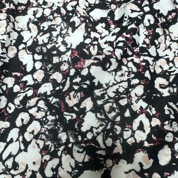 Balance Collection Contender Lux | Zinfindel Animal Speckle Ankle Leggings | Lg - Picture 5 of 11